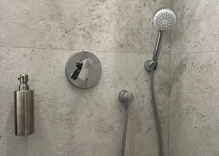 Sweet Near Opera House *