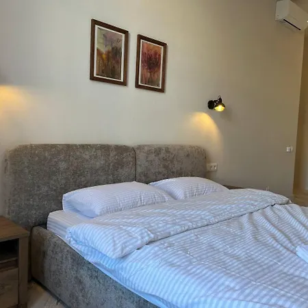 Sweet Near Opera House * リヴィウ