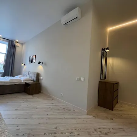 公寓 Sweet Near Opera House 利沃夫